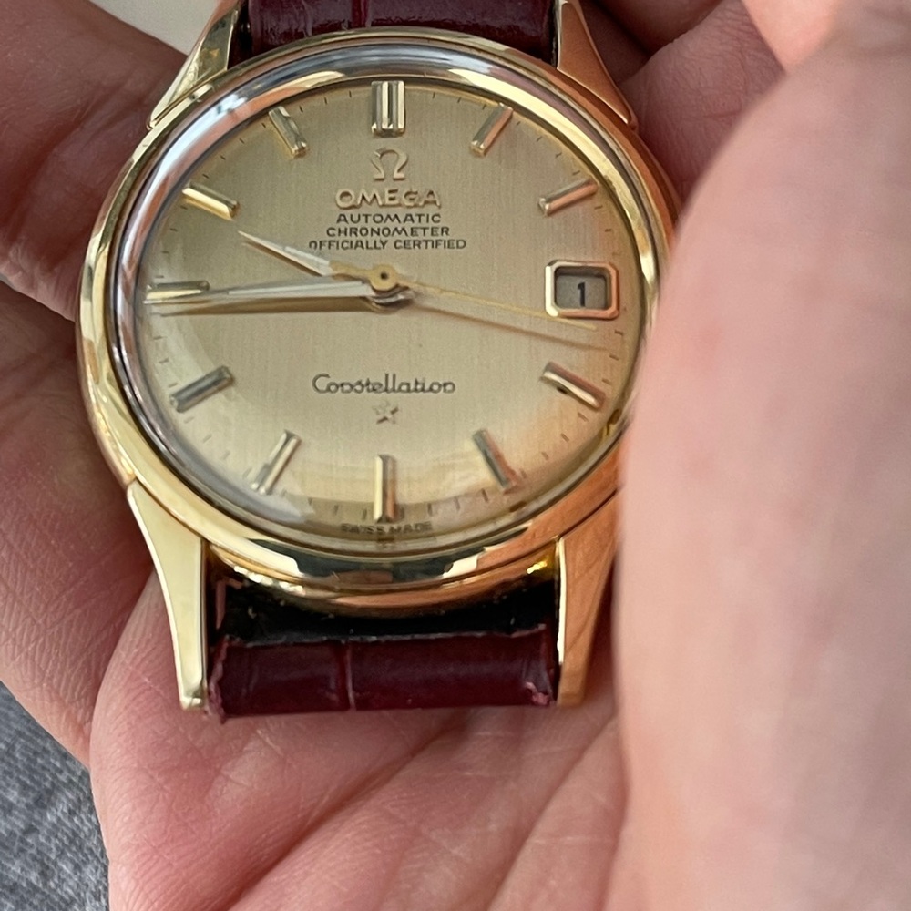 Omega constellation case 18k and dial 18k